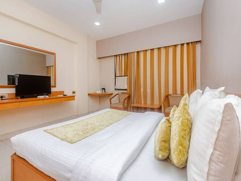 Tuliipstays - Hotel Ashok Bhiwandi