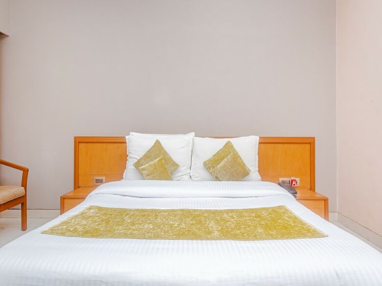 Tuliipstays - Hotel Ashok Bhiwandi