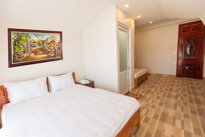 Huong Mua Xuan Hotel