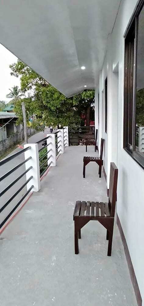 Hotel Edward Lodge