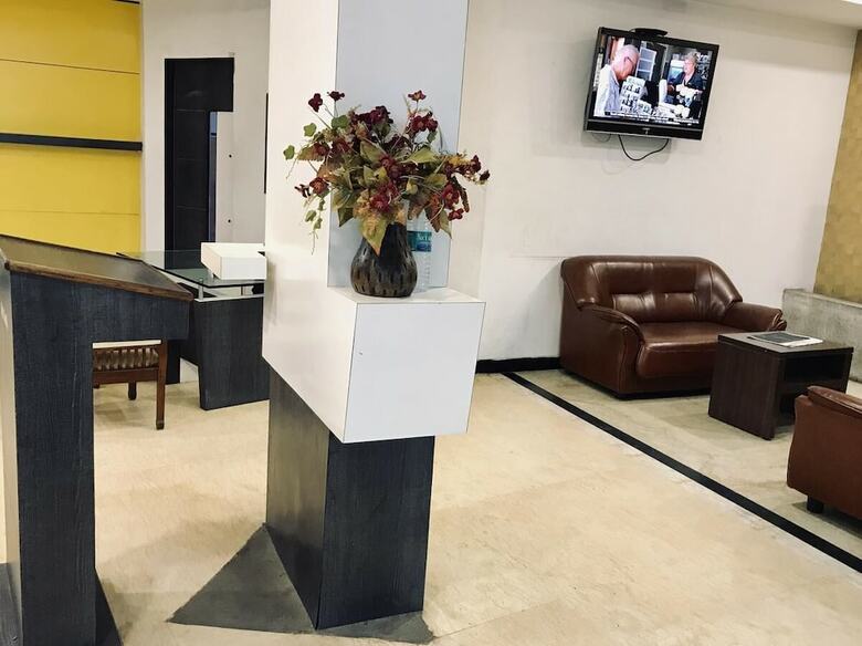 Hotel Nachiappa Park