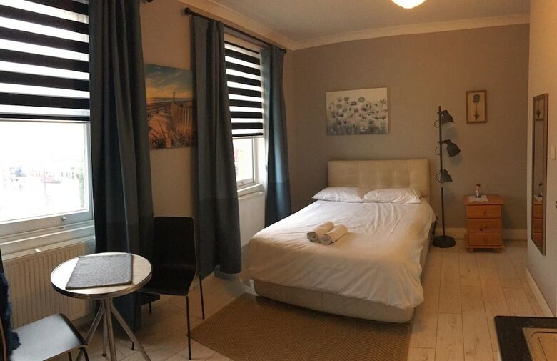 Camden Apartment