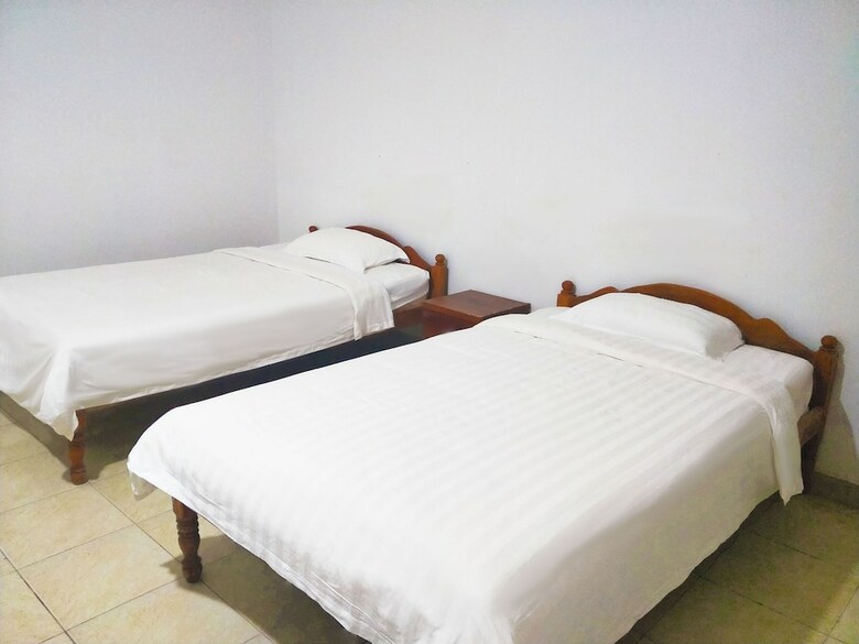 Rujia Hotel