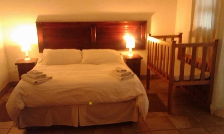 Hotel D & H Guesthouse