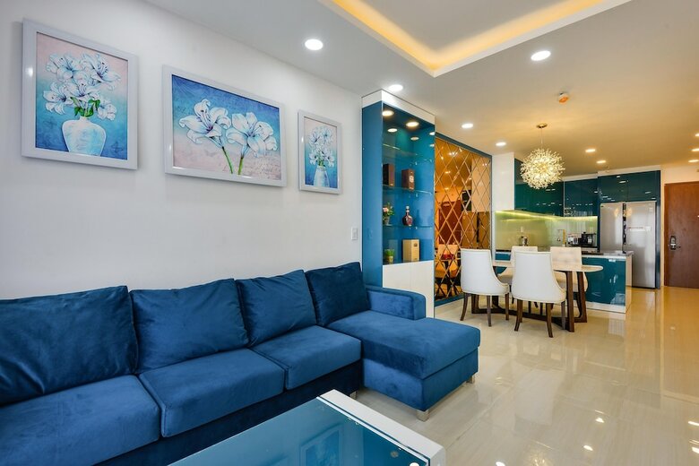 Gold View Apartment Floor 18