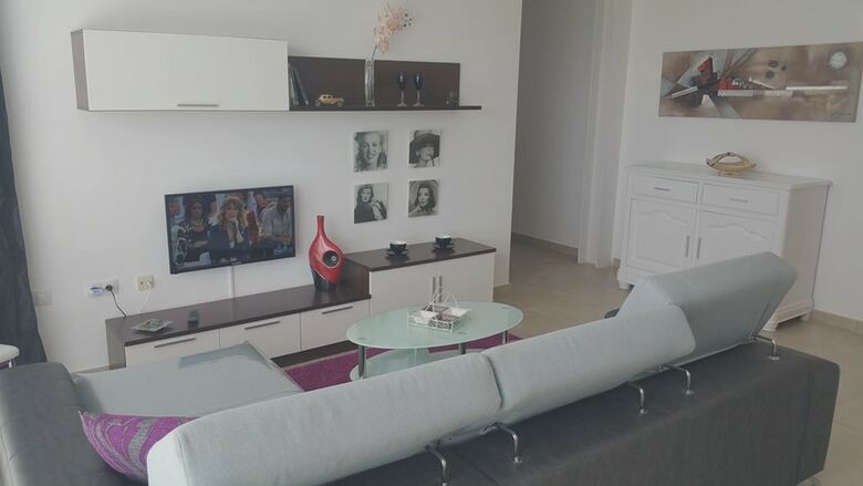 Apartment With 2 Bedrooms In Riveira