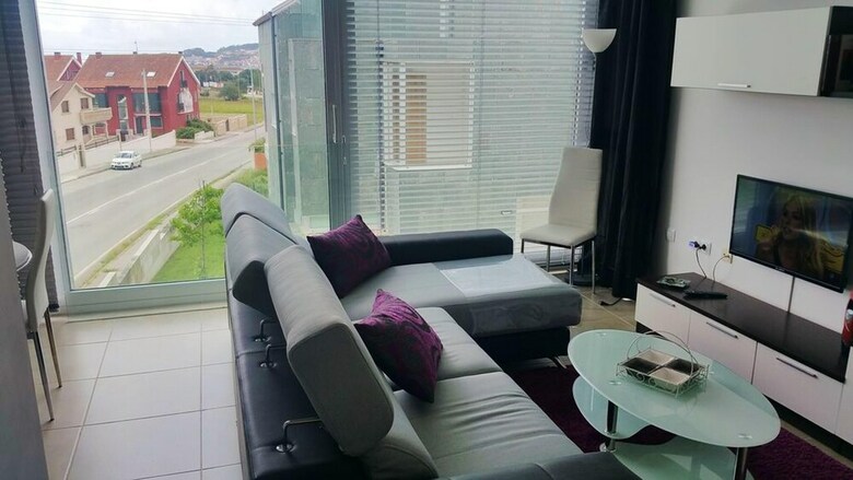 Apartment With 2 Bedrooms In Riveira