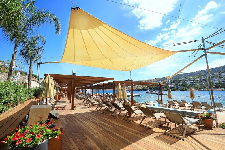 Serafina Mare Deluxe Residence