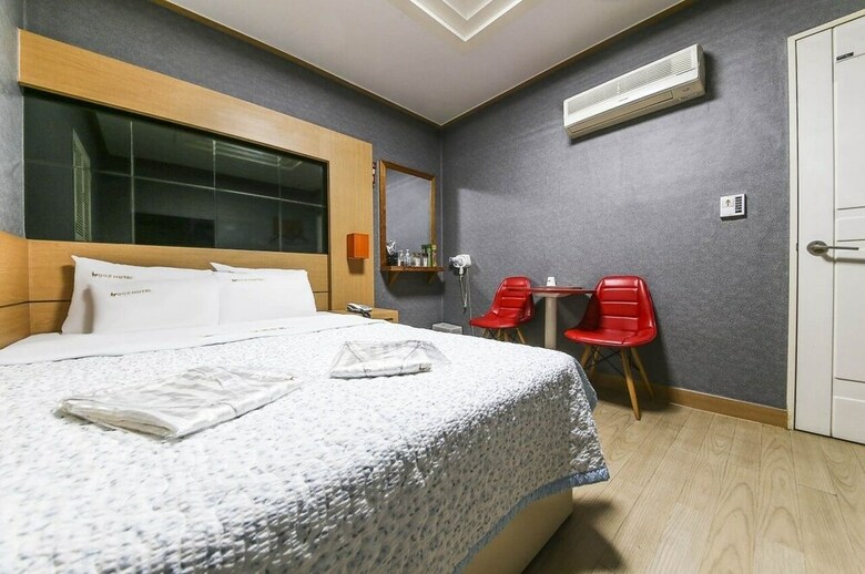 Hotel Iu Motel