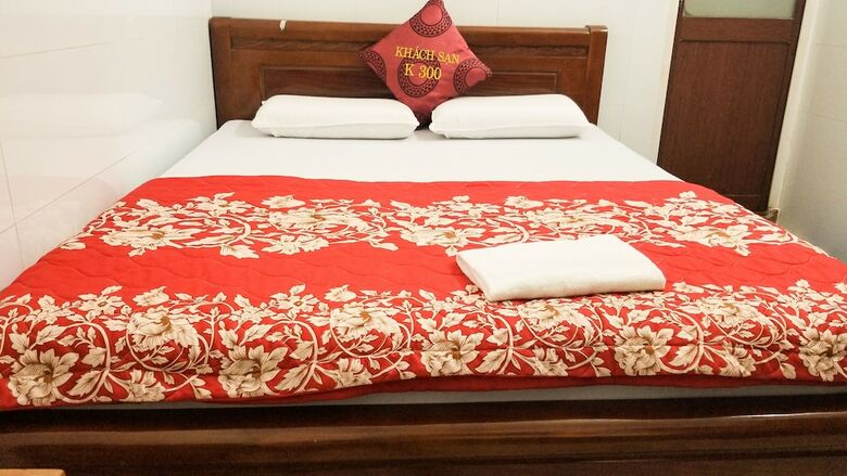 Oyo 751 K300 Hotel