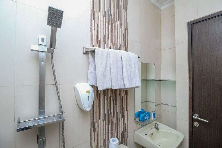 Hotel Airy Cihampelas 179 Bandung