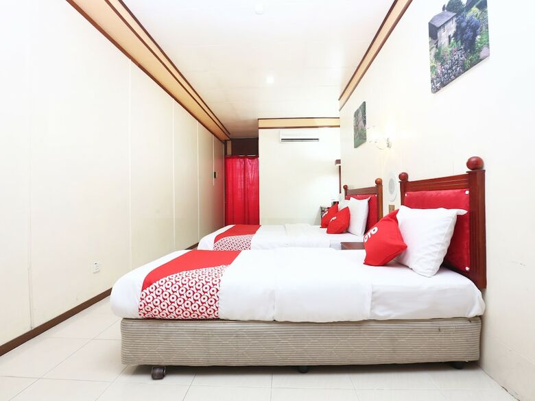 Oyo 89489 Al Ansar Hotel
