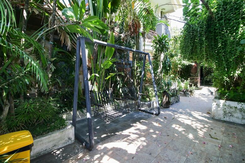 Hotel Airy Jimbaran Celagi Basur 1 Bali