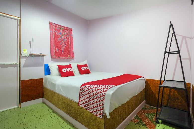 Hotel Oyo 579 Leaf House 3 Long Beach