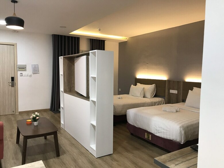 P&l Apartment