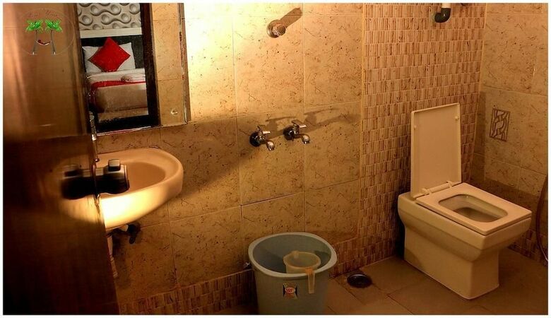 Hotel Peace Residency