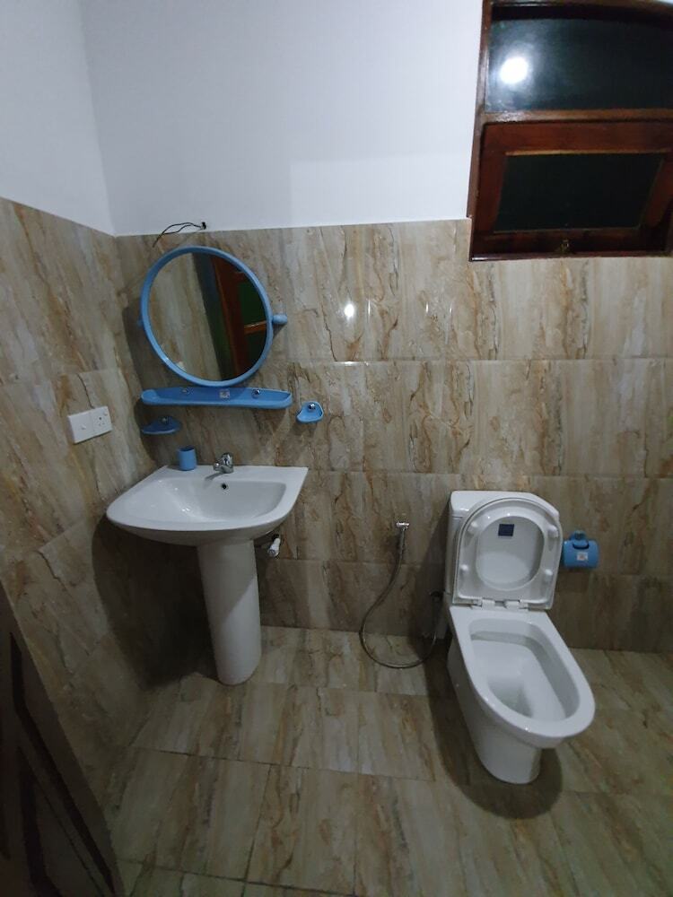 Hotel Clara Guest