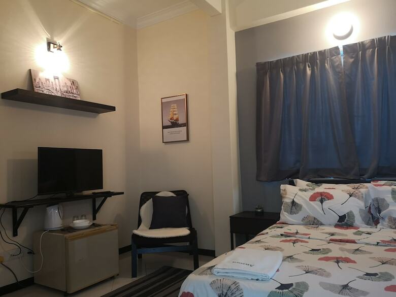 Hotel Aurora Court