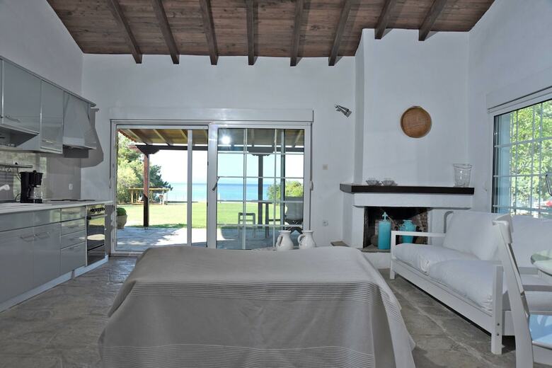 Luxury Villas In Ktima Gerostathi
