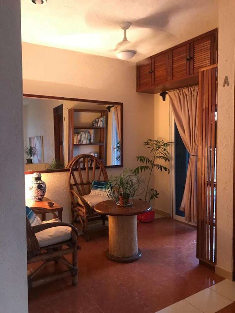 Kaya Hostal Apartments