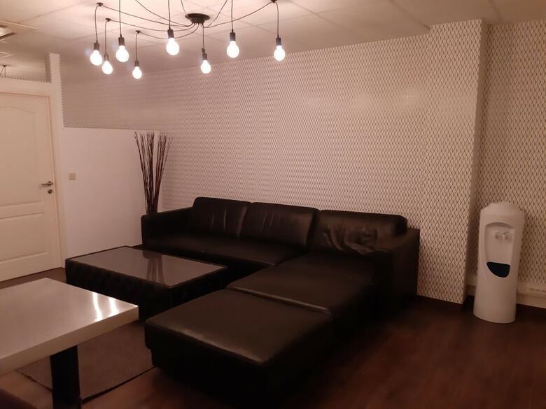Diamond Bourse Apartments