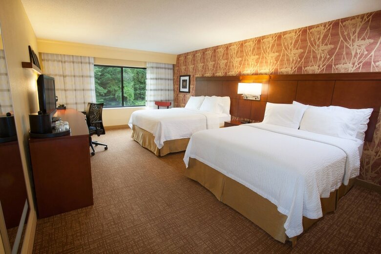 Hotel Courtyard By Marriott Burlington Williston