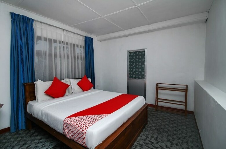 Hotel Oyo 484 Royal Panorama