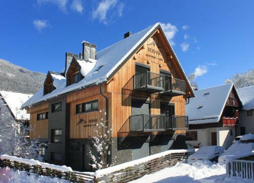 Apartments And Rooms Bernik