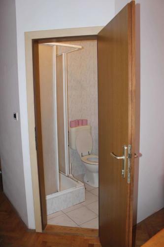 Youth Hostel Nika