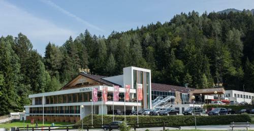 Korona, Casino & Hotel