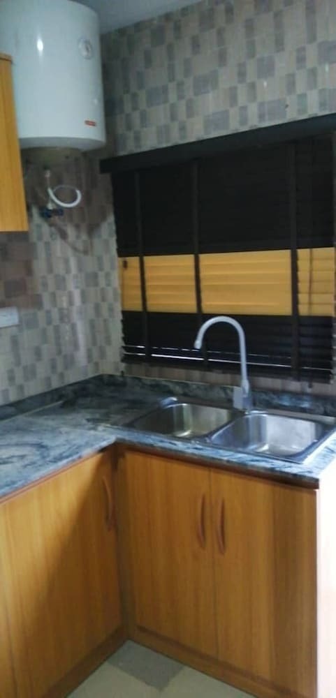 Apartamentos House One