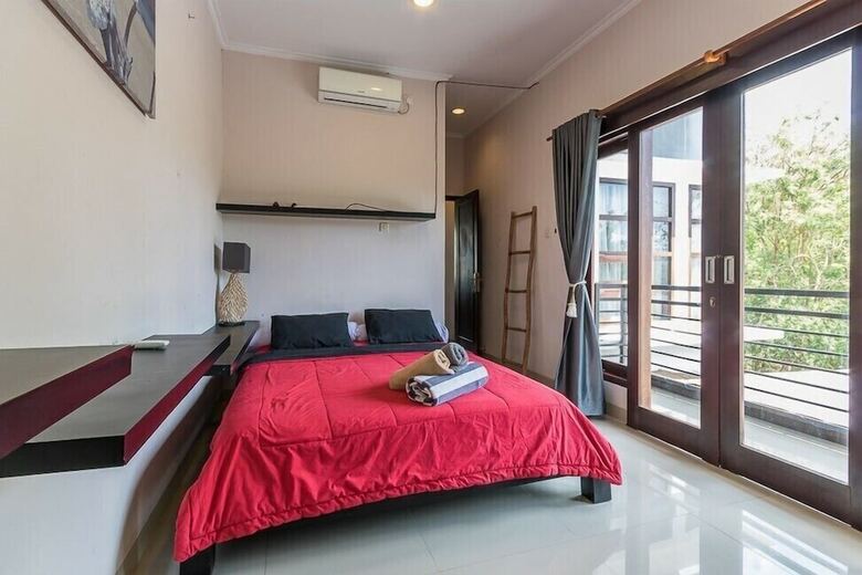 Villa Shanty