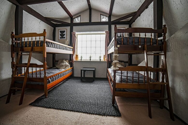 Hostal Mel� Haus - Hostel