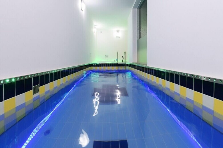 Semi Resort Noblesse
