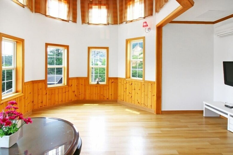 Pension Roseway