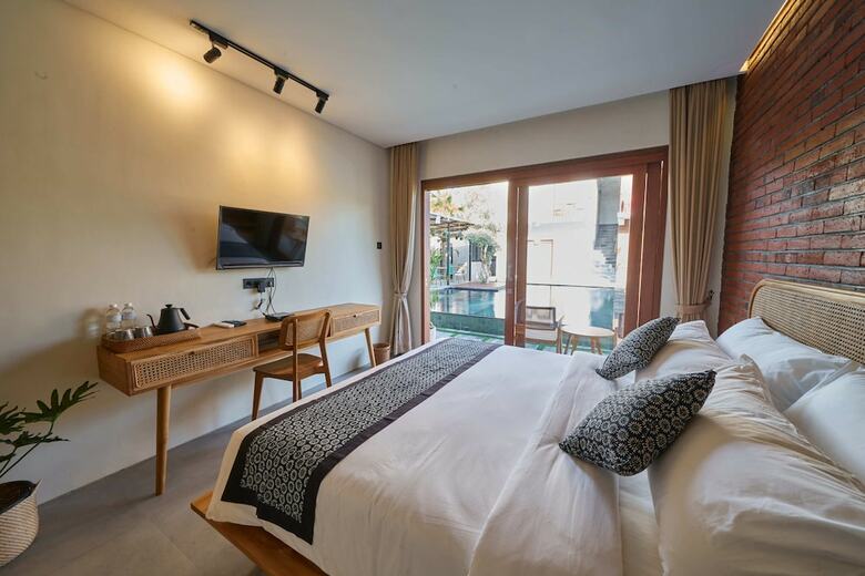 Hotel Kubu Tropis