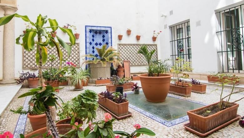 Apartamentos La Corrala de Luna