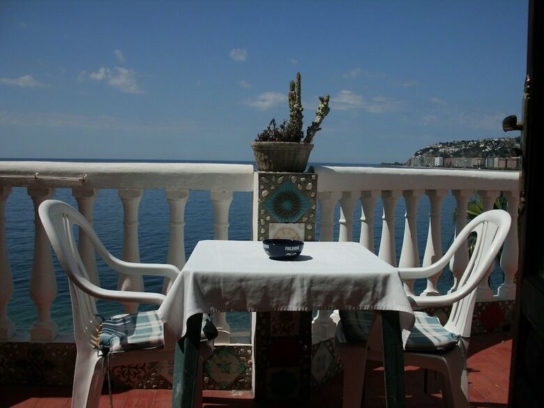 Hotel Castillo Del Mar