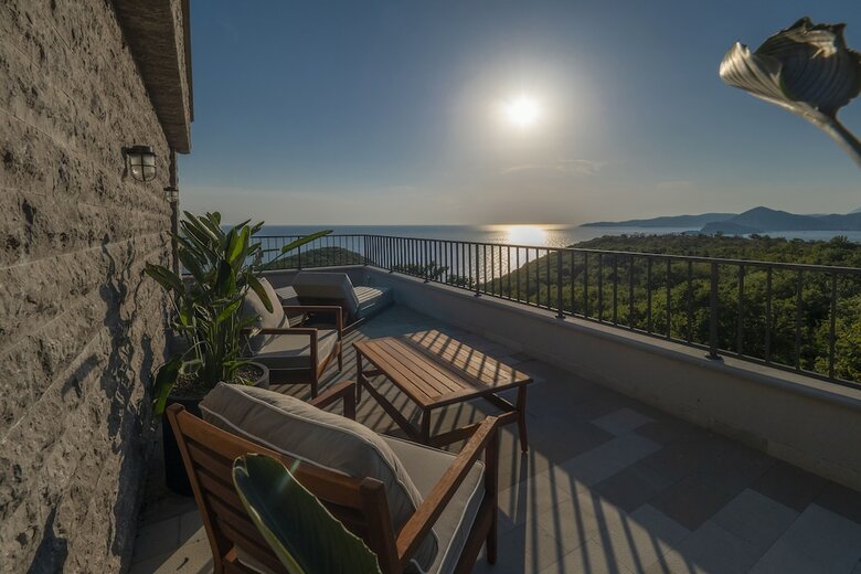Hotel Vivid Blue Serenity Resort