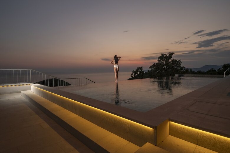Hotel Vivid Blue Serenity Resort