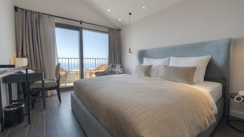 Hotel Vivid Blue Serenity Resort