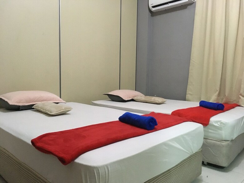 Hotel Spot On 89796 D'noor Budget Inn