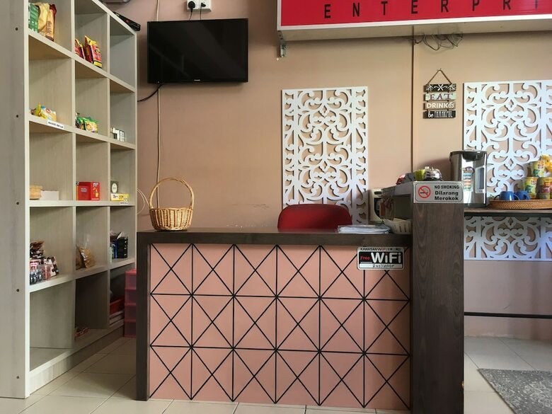 Hotel Spot On 89796 D'noor Budget Inn