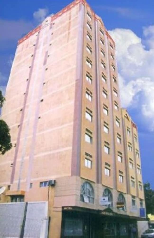 St Georges Hotel