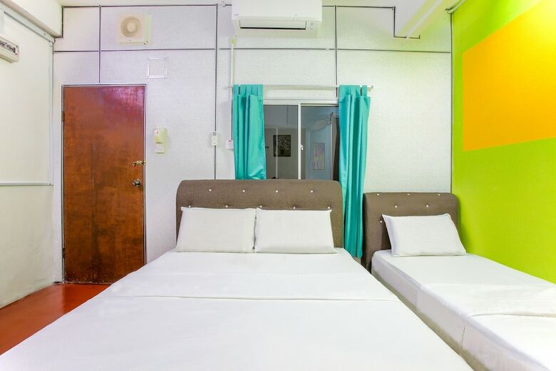 Spot On 89788 Musafir Transit Hotel