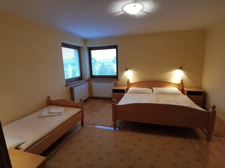 Hotel Rooms And Apartments Panker