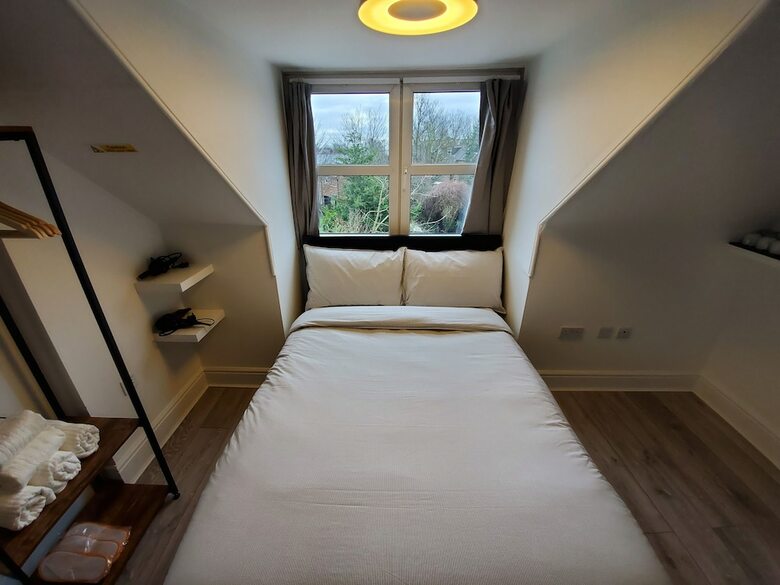Hotel Sleeplicity London Heathrow
