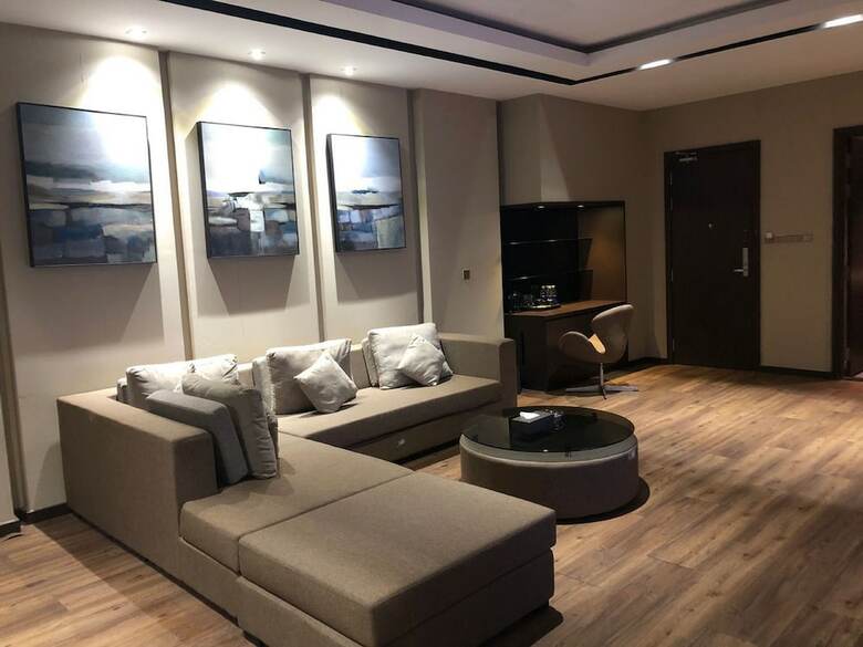 Wm Hotel