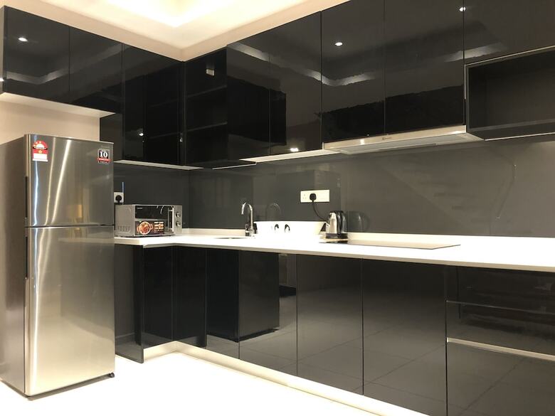 Apartamentos Alia Premier Medini By Subhome