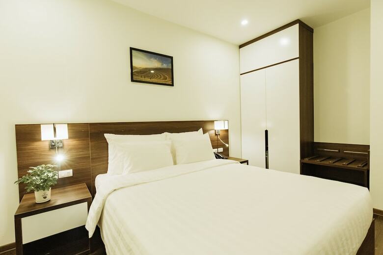 Hotel Paragon House & Residence